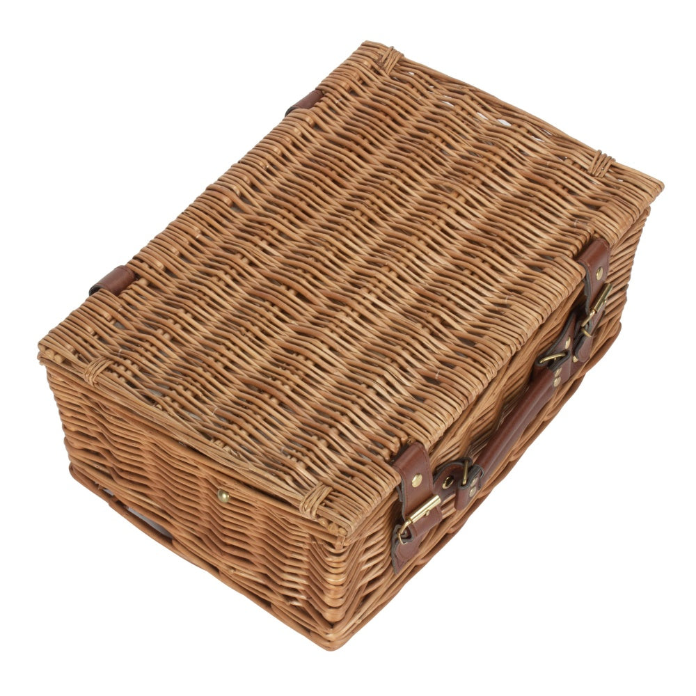 Classic Wicker Fitted Picnic Basket