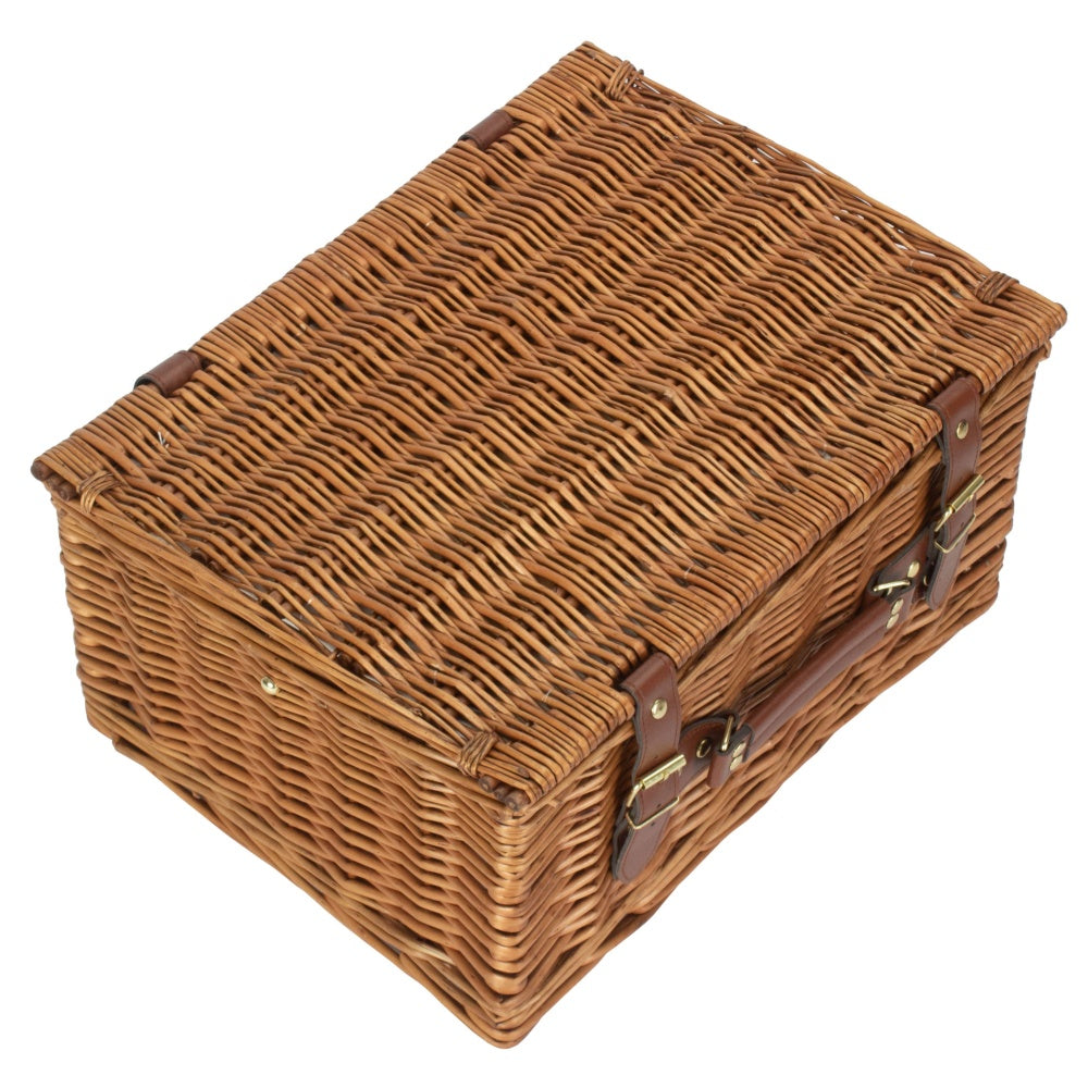 Classic Wicker Fitted Picnic Basket