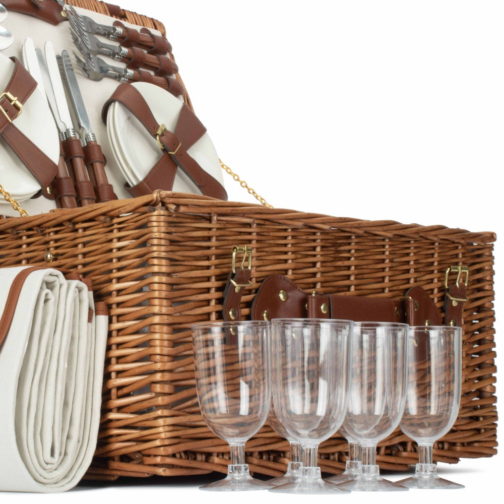 Classic Wicker Fitted Picnic Basket